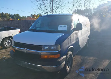 2008 Chevrolet Express Work Van из США, поврежденный, VIN 1GCGG25C581145081